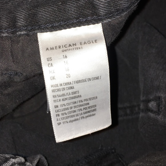 Black rolled cuff denim shorts - Picture 3 of 3